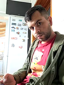 hornny1995 online show from September 17, 2025, 12:18 pm