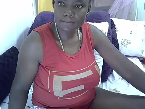 Snapshot of Sweetreena chatting on May 30, 2026, 3:24 am Sweetreena online show from May 30, 2026, 3:24 am