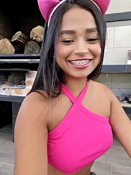 Snapshot of Juli_Walker chatting on January 30, 2025, 2:15 pm Juli Walker online show from January 30, 2025, 2:15 pm