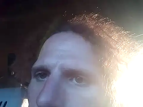 Crackkers online show from October 1, 2025, 2:10 pm