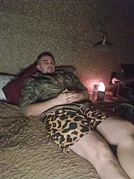 Foxyshaved online show from November 6, 2025, 4:38 am