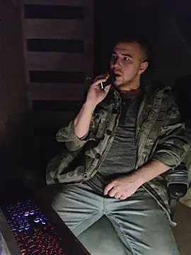 Snapshot of Foxyshaved chatting on February 7, 2026, 4:53 am Foxyshaved online show from February 7, 2026, 4:53 am