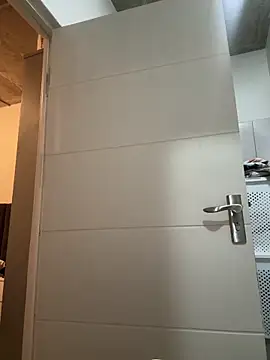 slimcateee online show from March 16, 2026, 4:32 pm