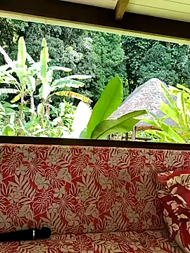 Snapshot of emma4xxx chatting on March 11, 2026, 8:14 pm emma4xxx online show from March 11, 2026, 8:14 pm