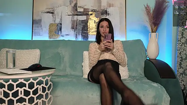 Snapshot of HoneyGirl55 chatting on February 26, 2025, 5:42 pm HoneyGirl55 online show from February 26, 2025, 5:42 pm