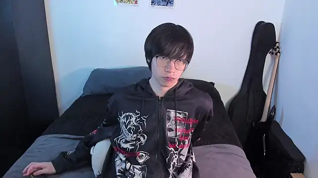 Snapshot of Aventure_Twinks chatting on May 15, 2026, 11:03 pm Aventure Twinks online show from May 15, 2026, 11:03 pm