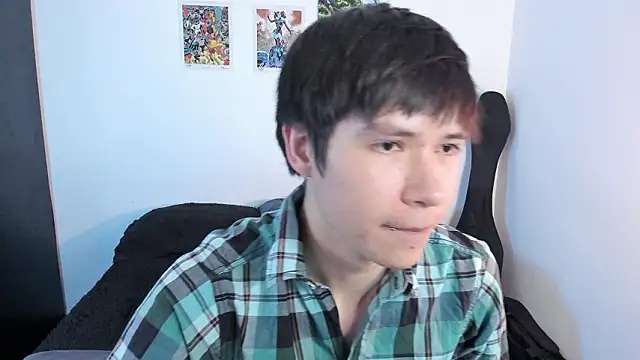 Snapshot of Aventure_Twinks chatting on February 8, 2026, 3:37 am Aventure Twinks online show from February 8, 2026, 3:37 am