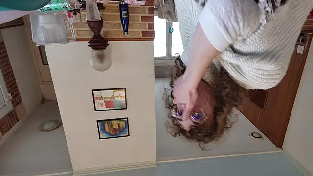 Prxscillia Tx online show from February 19, 2026, 11:07 am