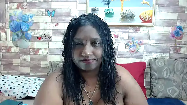 Snapshot of Indian_tracy chatting on September 19, 2025, 9:13 am Indian tracy online show from September 19, 2025, 9:13 am