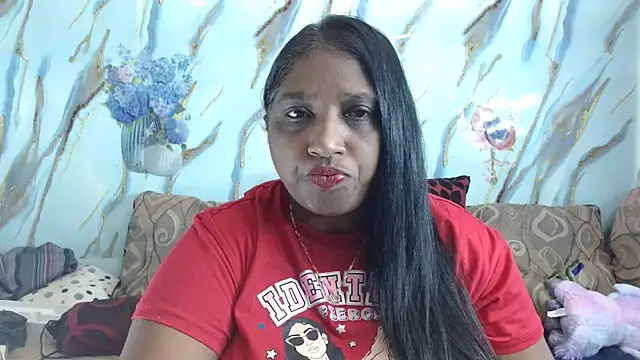 Snapshot of Indian_tracy chatting on July 8, 2026, 7:42 am Indian tracy online show from July 8, 2026, 7:42 am