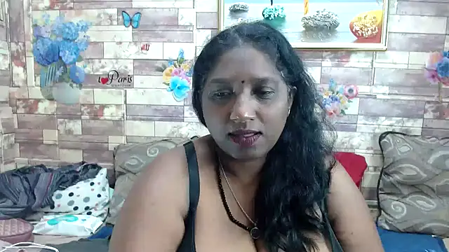 Snapshot of Indian_tracy chatting on October 19, 2025, 8:50 am Indian tracy online show from October 19, 2025, 8:50 am