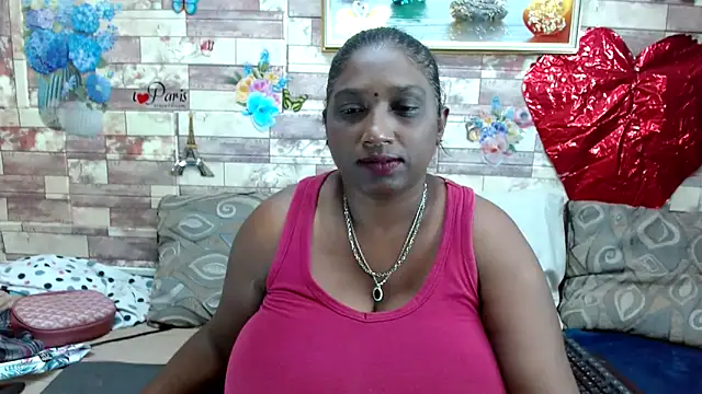 Snapshot of Indian_tracy chatting on March 20, 2025, 12:43 pm Indian tracy online show from March 20, 2025, 12:43 pm