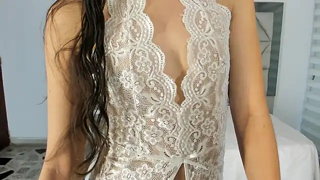 Snapshot of nina_pons chatting on October 29, 2025, 10:42 pm nina pons online show from October 29, 2025, 10:42 pm