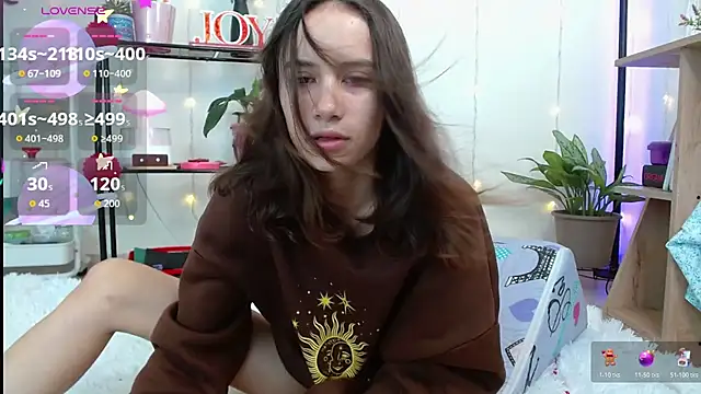 reaLISStic online show from December 4, 2025, 4:06 pm