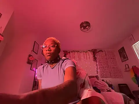 VixenCapri online show from January 31, 2026, 9:02 pm