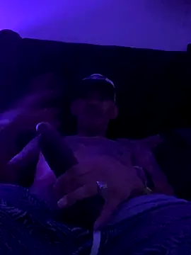 RoodoggXL online show from November 8, 2025, 3:10 am