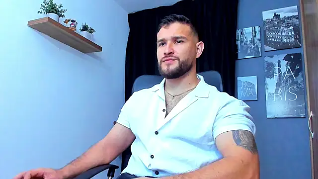 Snapshot of AndrewDiaz chatting on November 17, 2025, 7:45 am AndrewDiaz online show from November 17, 2025, 7:45 am