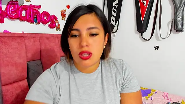 elana kepler online show from December 10, 2024, 12:50 am