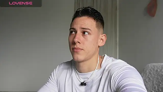 Muscle King Cum online show from July 16, 2026, 1:30 pm