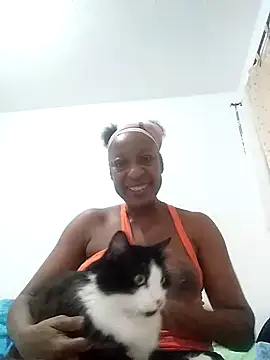 Snapshot of hotmilf_69 chatting on February 23, 2025, 4:39 am hotmilf 69 online show from February 23, 2025, 4:39 am