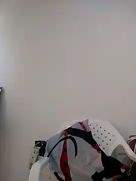 Snapshot of hotmilf_69 chatting on March 21, 2025, 3:24 pm hotmilf 69 online show from March 21, 2025, 3:24 pm