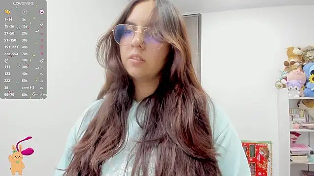 Snapshot of Valery7rose_ chatting on November 27, 2025, 3:29 am Valery7rose online show from November 27, 2025, 3:29 am