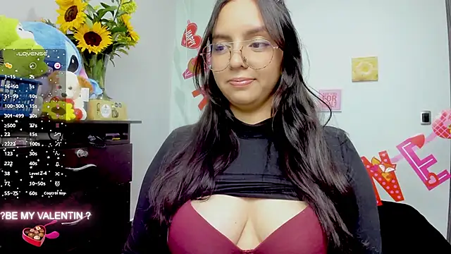 Snapshot of Valery7rose_ chatting on September 20, 2025, 11:43 pm Valery7rose online show from September 20, 2025, 11:43 pm