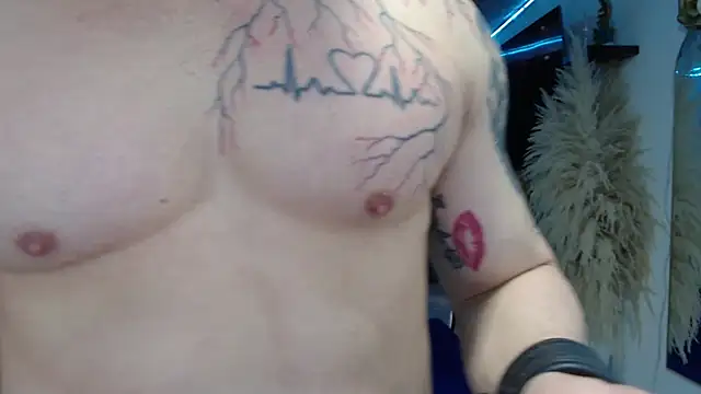Snapshot of Angel_bran chatting on May 2, 2026, 1:38 pm Angel bran online show from May 2, 2026, 1:38 pm
