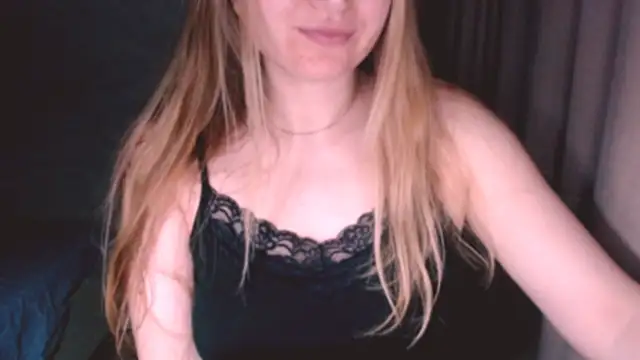 Snapshot of fiona_cute_2 chatting on May 11, 2026, 7:55 pm fiona cute 2 online show from May 11, 2026, 7:55 pm