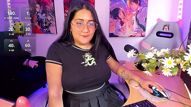 Snapshot of haru_u2 chatting on November 6, 2025, 2:21 pm haru u2 online show from November 6, 2025, 2:21 pm