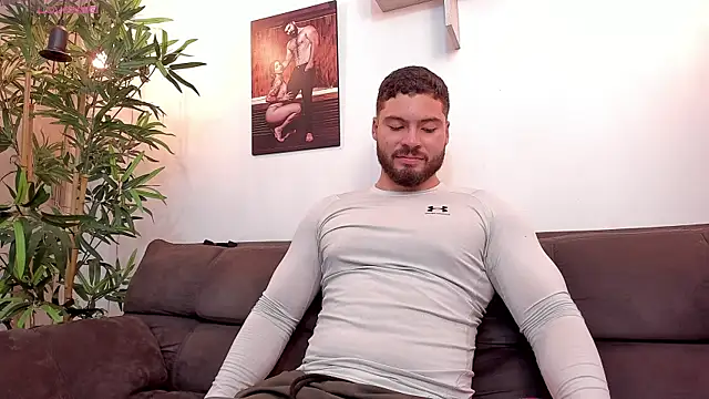 Snapshot of SebastianVilla_ chatting on November 8, 2025, 11:08 pm SebastianVilla online show from November 8, 2025, 11:08 pm