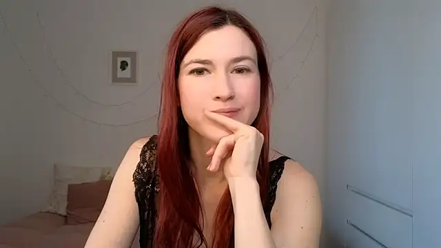 AliciaNewell online show from April 22, 2026, 7:15 am
