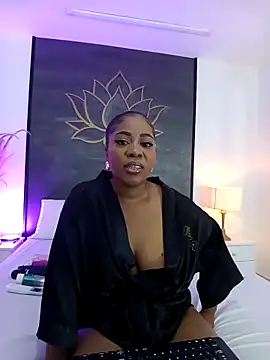 AlisonTravis online show from April 1, 2026, 7:33 pm