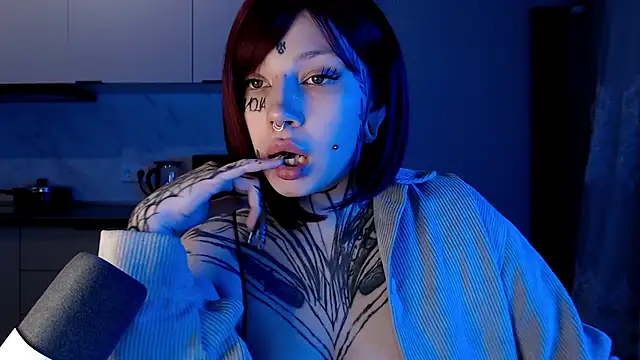 Snapshot of tradishka chatting on February 8, 2025, 7:38 pm tradishka online show from February 8, 2025, 7:38 pm