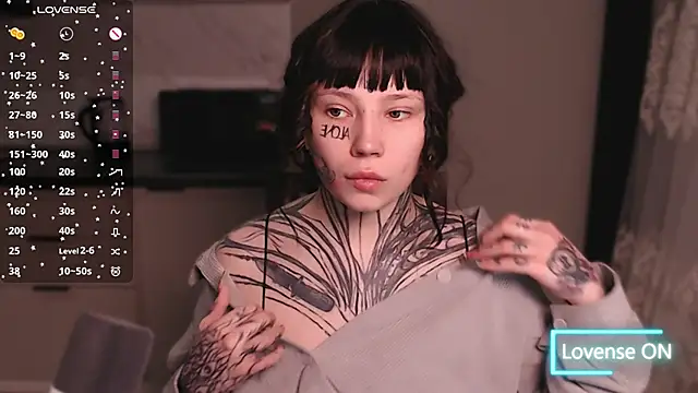 Snapshot of tradishka chatting on March 9, 2025, 7:26 pm tradishka online show from March 9, 2025, 7:26 pm