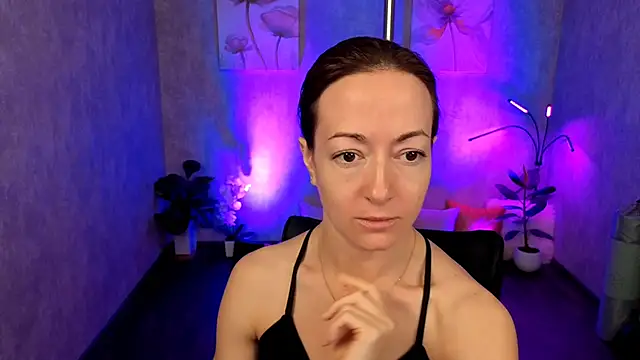 kimberlyray777 online show from March 5, 2025, 6:01 am