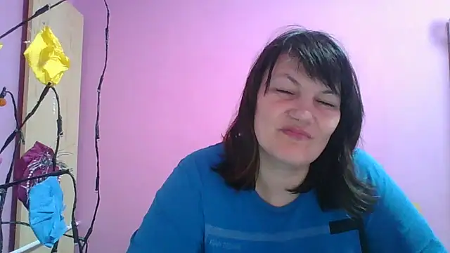 Snapshot of Lucinka1 chatting on February 21, 2025, 5:42 pm Lucinka1 online show from February 21, 2025, 5:42 pm