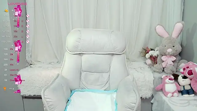 Snapshot of Xiaoguo_lucky chatting on January 14, 2025, 1:49 pm Xiaoguo lucky online show from January 14, 2025, 1:49 pm