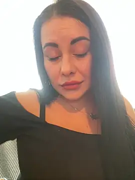 DaisyStreet online show from February 21, 2026, 10:17 am