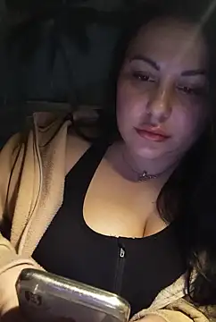 Snapshot of DaisyStreet chatting on March 10, 2025, 8:34 pm DaisyStreet online show from March 10, 2025, 8:34 pm