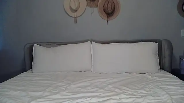 cumoncandy69 online show from January 15, 2026, 8:56 pm