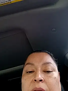 Snapshot of _SweetDsire_ chatting on October 26, 2025, 4:07 pm SweetDsire online show from October 26, 2025, 4:07 pm