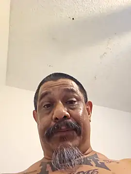 anyway2cum online show from February 3, 2025, 3:38 pm