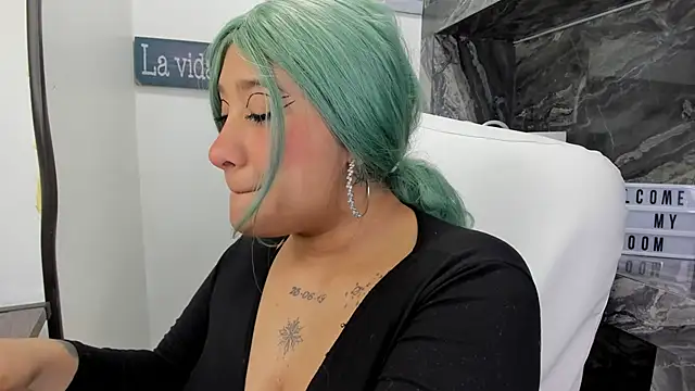 miss danika online show from January 8, 2026, 11:05 am