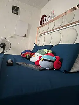 Snapshot of lucianaroy chatting on November 10, 2025, 8:36 pm lucianaroy online show from November 10, 2025, 8:36 pm