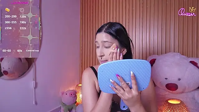 Antonella cutee online show from April 14, 2026, 2:05 am