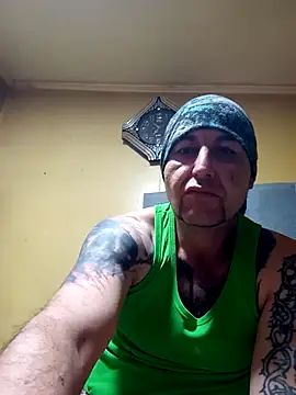 TrainedFinder5 online show from October 7, 2025, 11:50 pm