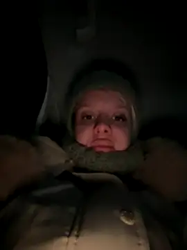 Snapshot of LikaCat chatting on November 12, 2025, 1:43 am LikaCat online show from November 12, 2025, 1:43 am