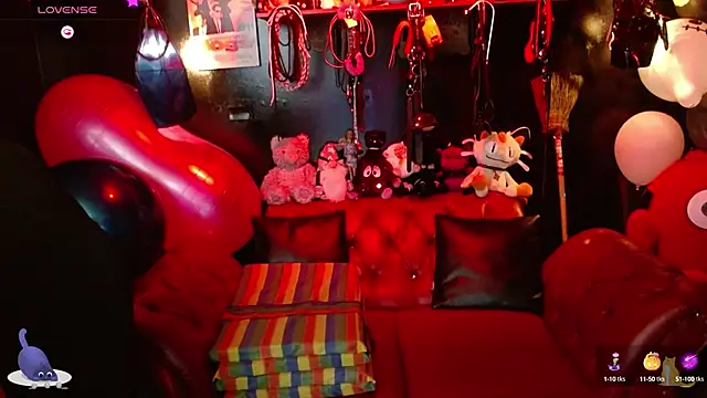 Snapshot of kureiji_hentaii chatting on October 8, 2025, 1:51 am kureiji hentaii online show from October 8, 2025, 1:51 am