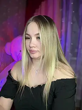 AmeliaAllem online show from February 26, 2025, 7:10 pm